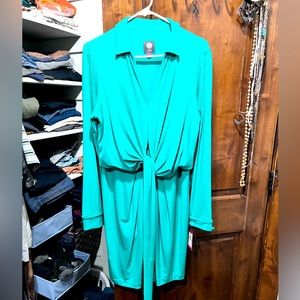 Vince Camuto dress. Size 14 NWT
